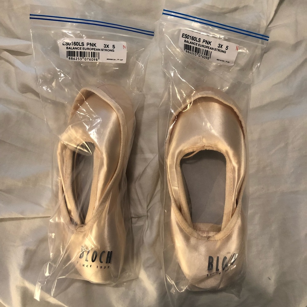 Bloch European Balance Pointe Shoes